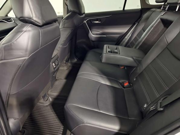 Toyota RAV4 V (XA50) с пробегом 2021 года, цена 3 600 000 рублей, 77210 км, внедорожник, Автокод Объявления