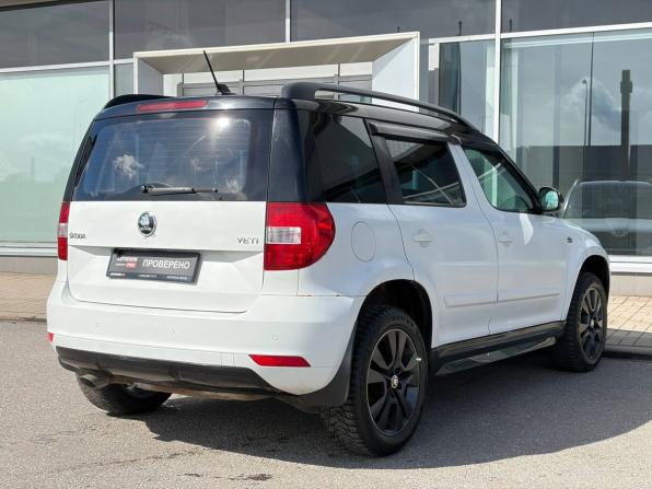 Skoda Yeti I Рестайлинг с пробегом 2017 года, цена 1 185 000 рублей, 186972 км, внедорожник, Автокод Объявления