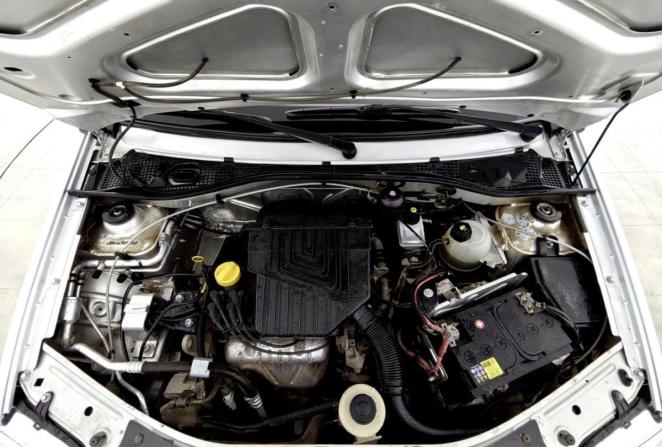 Renault Logan I Рестайлинг с пробегом 2012 года, цена 680 000 рублей, 77140 км, седан, Автокод Объявления