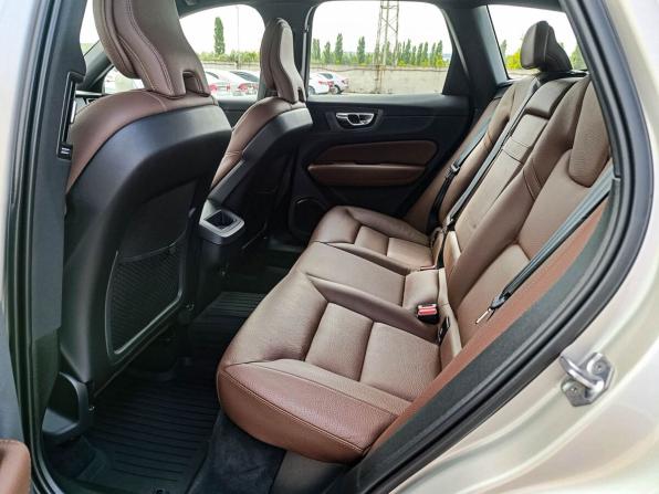 Volvo XC60 II с пробегом 2020 года, цена 3 865 000 рублей, 87277 км, внедорожник, Автокод Объявления