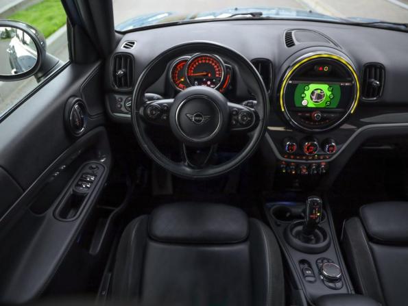 Mini Countryman II с пробегом 2018 года, цена 2 749 000 рублей, 93517 км, внедорожник, Автокод Объявления