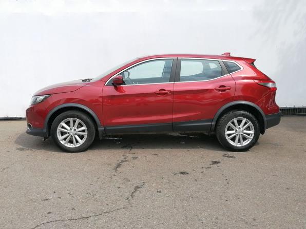 Nissan Qashqai II с пробегом 2017 года, цена 1 450 000 рублей, 137560 км, внедорожник, Автокод Объявления