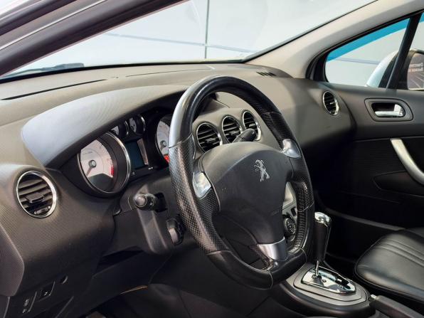Peugeot 408 I с пробегом 2016 года, цена 677 000 рублей, 167788 км, седан, Автокод Объявления