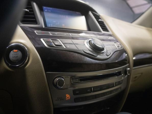 Infiniti QX60 I с пробегом 2015 года, цена 1 735 000 рублей, 241873 км, внедорожник, Автокод Объявления
