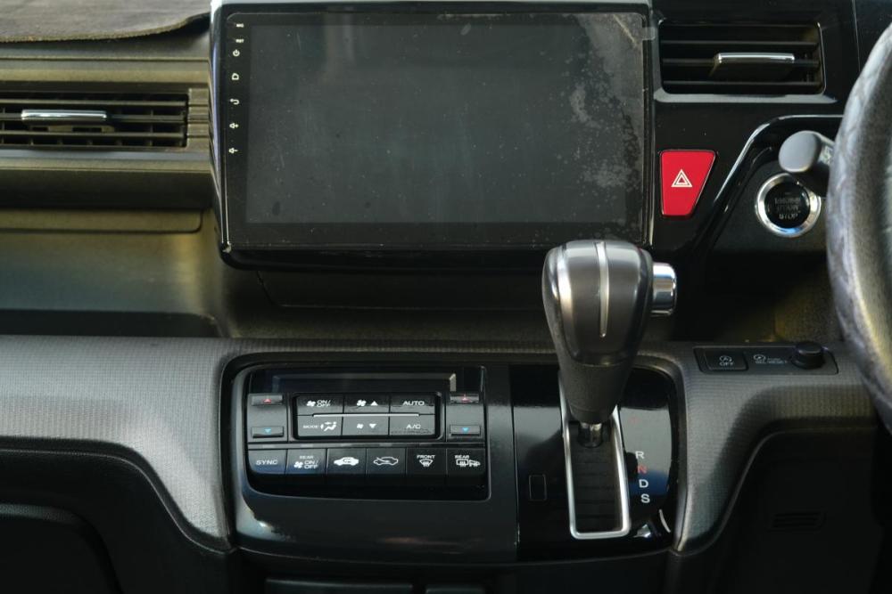 Honda Stepwgn V Омск  - изображение 15