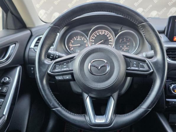 Mazda 6 III (GJ) Рестайлинг с пробегом 2017 года, цена 1 550 000 рублей, 172400 км, седан, Автокод Объявления