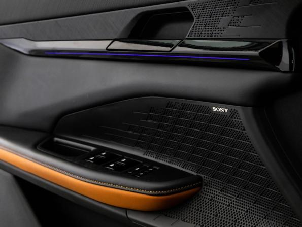Changan UNI-V I с пробегом 2024 года, цена 2 449 000 рублей, 27693 км, лифтбек, Автокод Объявления