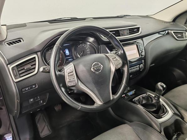 Nissan Qashqai II с пробегом 2015 года, цена 1 375 000 рублей, 84965 км, внедорожник, Автокод Объявления