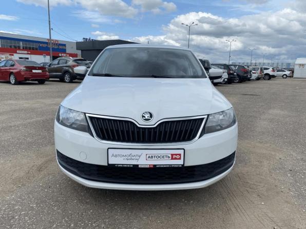Skoda Rapid I Рестайлинг с пробегом 2018 года, цена 885 000 рублей, 195055 км, лифтбек, Автокод Объявления