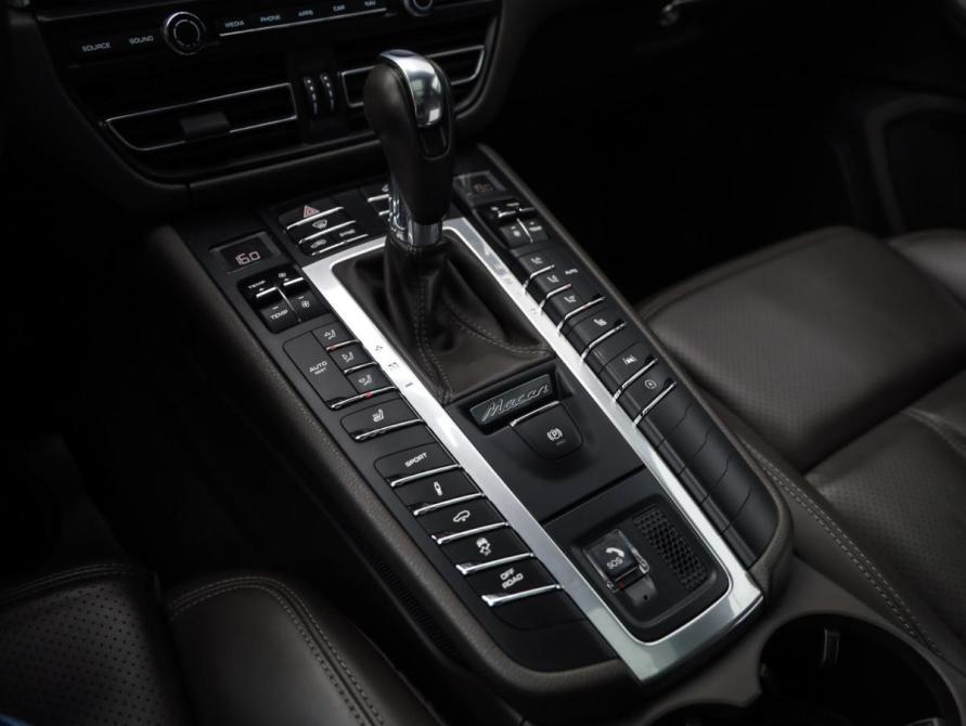 Porsche Macan I Рестайлинг Санкт-Петербург  - изображение 18
