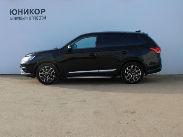 Mitsubishi Outlander III Рестайлинг 3 с пробегом 2019 года, цена 1 919 000 рублей, 175395 км, внедорожник, Автокод Объявления