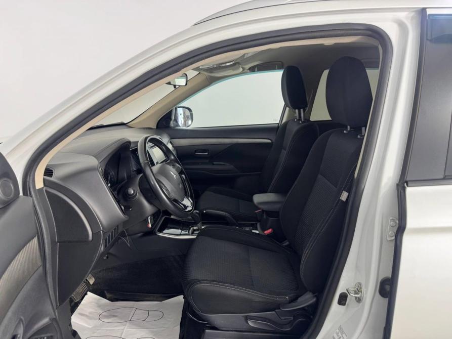 Mitsubishi Outlander III Рестайлинг 2 Ногинск  - изображение 17