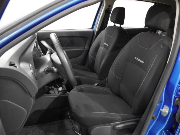 Renault Sandero II с пробегом 2015 года, цена 914 000 рублей, 69727 км, хэтчбек, Автокод Объявления