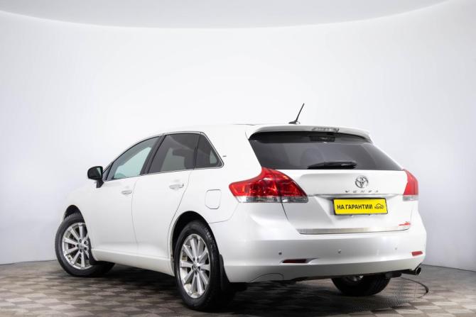 Toyota Venza I с пробегом 2009 года, цена 1 599 000 рублей, 235000 км, внедорожник, Автокод Объявления