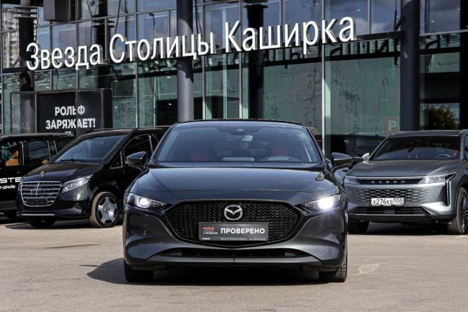 Mazda 3 IV (BP) с пробегом 2019 года, цена 2 230 000 рублей, 47617 км, хэтчбек, Автокод Объявления