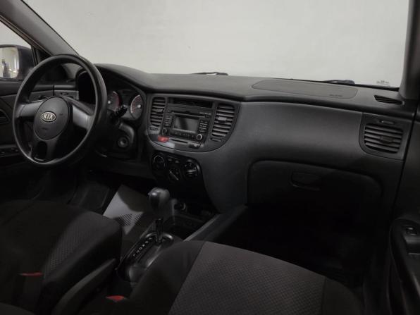Kia Rio II Рестайлинг с пробегом 2010 года, цена 550 000 рублей, 160500 км, седан, Автокод Объявления