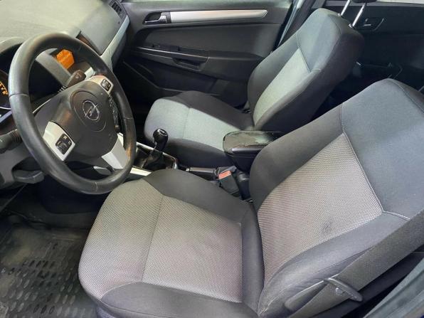 Opel Astra H Рестайлинг с пробегом 2010 года, цена 389 020 рублей, 276679 км, хэтчбек, Автокод Объявления