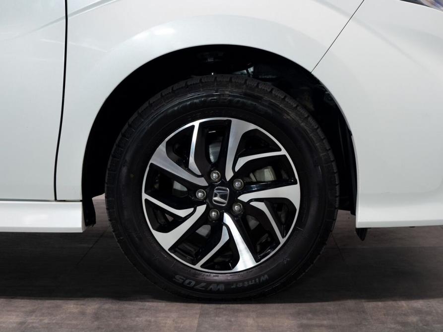 Honda Stepwgn V Рестайлинг Чита  - изображение 21