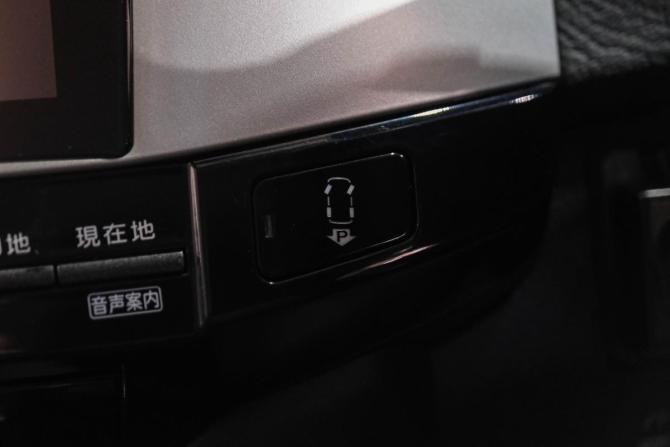 Toyota Mark X I Рестайлинг с пробегом 2007 года, цена 1 229 000 рублей, 160000 км, седан, Автокод Объявления