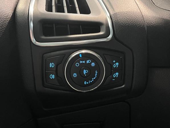 Ford Focus III с пробегом 2013 года, цена 1 149 000 рублей, 100594 км, седан, Автокод Объявления