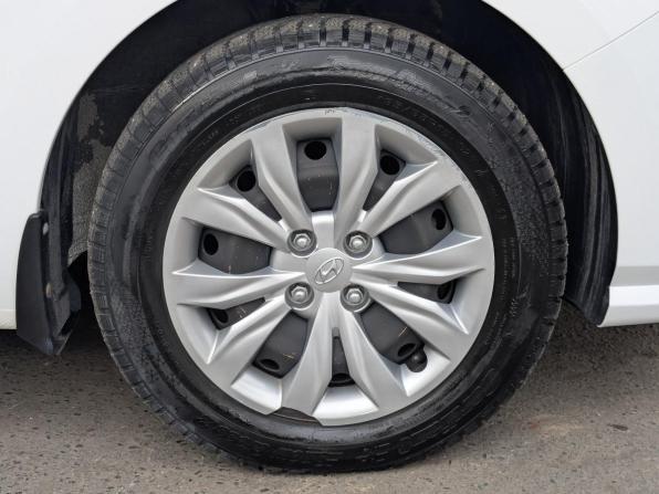 Hyundai Solaris II Рестайлинг с пробегом 2022 года, цена 1 550 000 рублей, 52313 км, седан, Автокод Объявления