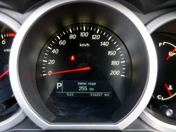 Suzuki Grand Vitara II Рестайлинг 2 с пробегом 2013 года, цена 1 215 000 рублей, 316200 км, внедорожник, Автокод Объявления