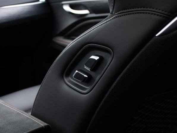 Geely Tugella I Рестайлинг с пробегом 2024 года, цена 3 395 000 рублей, 35271 км, внедорожник, Автокод Объявления