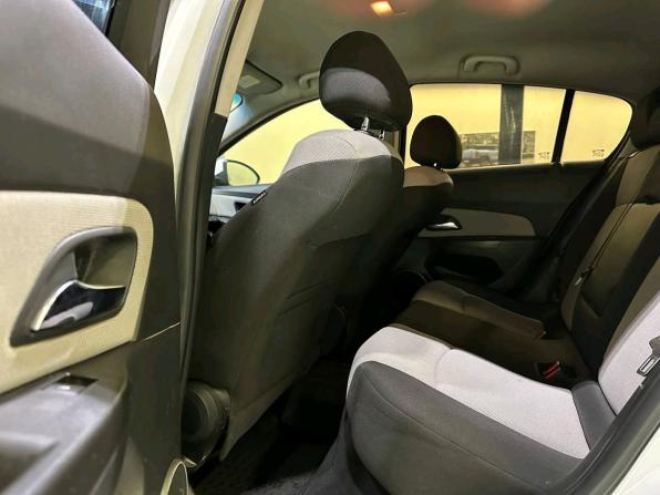 Chevrolet Cruze I Рестайлинг с пробегом 2013 года, цена 439 000 рублей, 190415 км, хэтчбек, Автокод Объявления