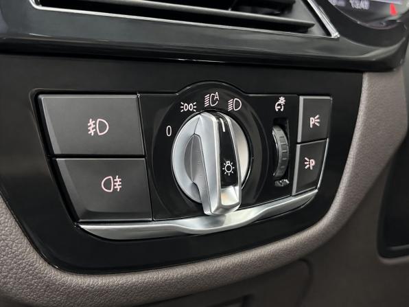 BMW 5 серии VII (G30/G31/G38) с пробегом 2019 года, цена 3 299 000 рублей, 293858 км, седан, Автокод Объявления