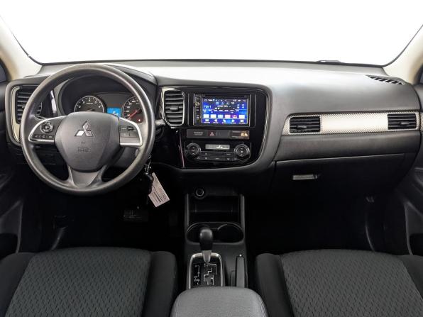 Mitsubishi Outlander III Рестайлинг 2 с пробегом 2015 года, цена 1 430 000 рублей, 178330 км, внедорожник, Автокод Объявления