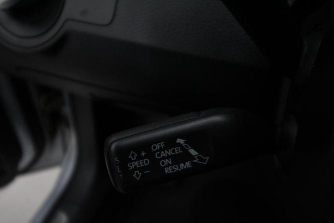 Volkswagen Passat B7 с пробегом 2013 года, цена 1 200 000 рублей, 228000 км, универсал, Автокод Объявления
