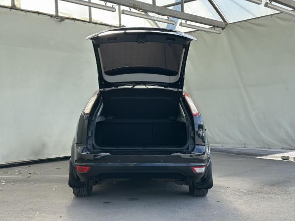 Ford Focus II Рестайлинг с пробегом 2011 года, цена 585 000 рублей, 253583 км, хэтчбек, Автокод Объявления