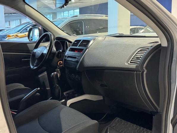 Mitsubishi ASX I с пробегом 2010 года, цена 777 000 рублей, 297549 км, внедорожник, Автокод Объявления