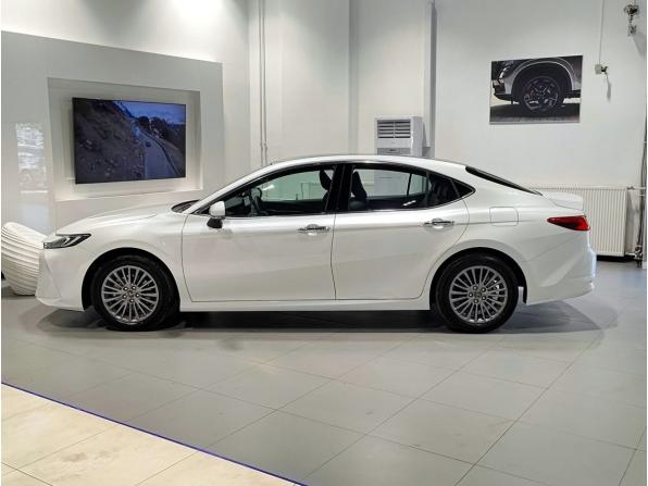 Новый Toyota Camry IX (XV80) China Market 2025 года, цена 4 950 000 рублей, седан, Автокод Объявления
