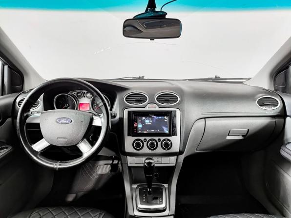 Ford Focus II Рестайлинг с пробегом 2010 года, цена 450 000 рублей, 282087 км, хэтчбек, Автокод Объявления