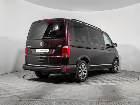 Volkswagen Multivan T6 с пробегом 2017 года, цена 3 480 000 рублей, 209487 км, минивэн, Автокод Объявления