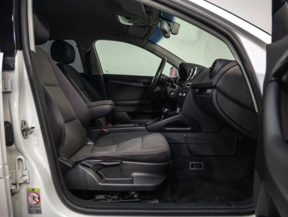 Audi A3 II (8P) Рестайлинг 2 с пробегом 2010 года, цена 799 000 рублей, 234504 км, хэтчбек, Автокод Объявления