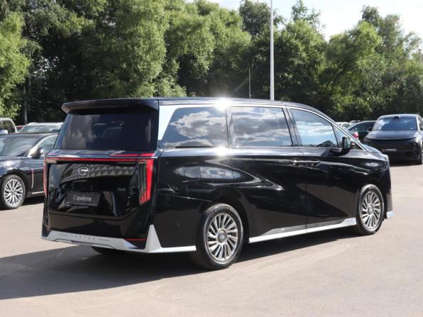 GAC M8 с пробегом 2024 года, цена 4 670 000 рублей, 21662 км, минивэн, Автокод Объявления