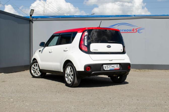 Kia Soul II Рестайлинг с пробегом 2018 года, цена 1 513 000 рублей, 87000 км, хэтчбек, Автокод Объявления