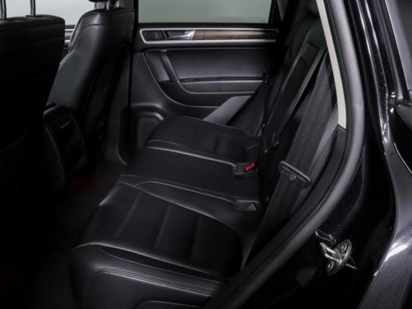 Volkswagen Touareg II Рестайлинг с пробегом 2017 года, цена 2 950 000 рублей, 99825 км, внедорожник, Автокод Объявления