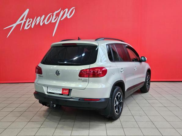 Volkswagen Tiguan I Рестайлинг с пробегом 2012 года, цена 1 199 000 рублей, 245128 км, внедорожник, Автокод Объявления