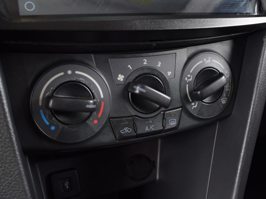 Suzuki Swift IV Кемерово  - изображение 16