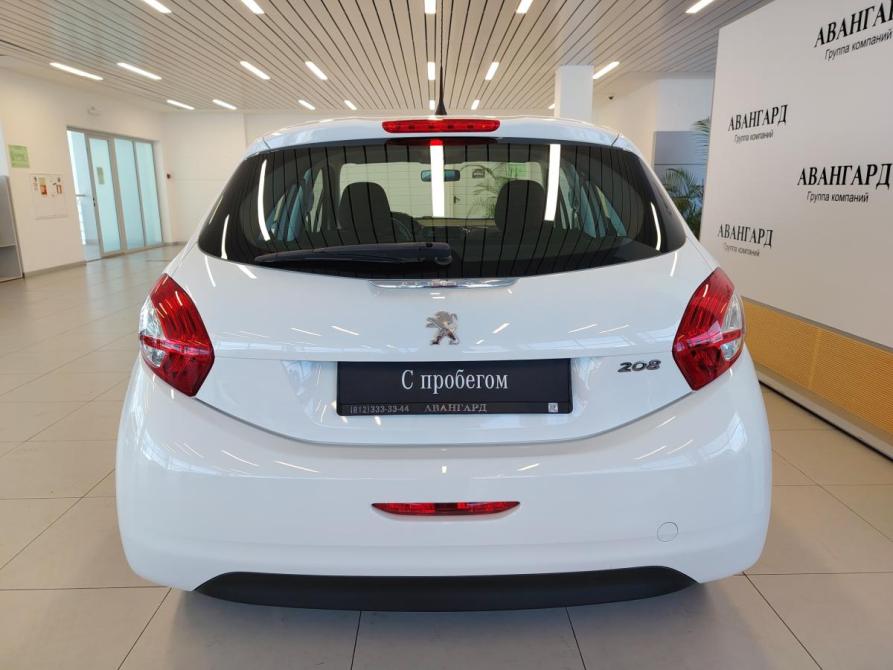 Peugeot 208 I Санкт-Петербург  - изображение 4