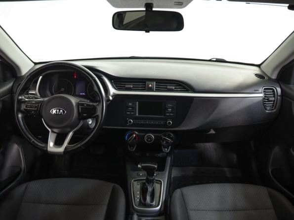 Kia Rio IV Рестайлинг с пробегом 2020 года, цена 1 399 000 рублей, 106728 км, седан, Автокод Объявления