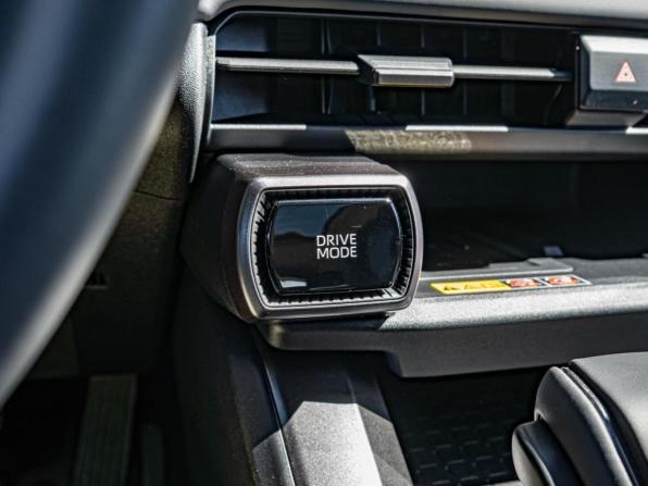 Toyota RAV4 VI (XA60) с пробегом 2026 года, цена 4 579 000 рублей, 50 км, внедорожник, Автокод Объявления