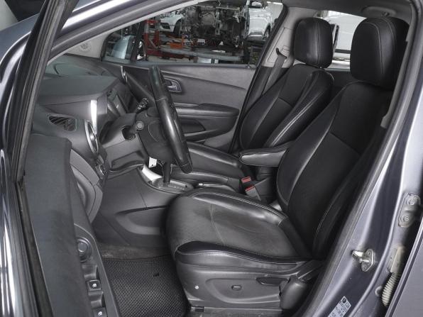 Chevrolet Tracker III с пробегом 2015 года, цена 920 000 рублей, 238924 км, внедорожник, Автокод Объявления