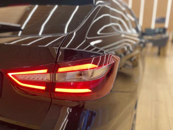 Lada (ВАЗ) Vesta I Рестайлинг (NG) с пробегом 2023 года, цена 1 698 000 рублей, 30600 км, универсал, Автокод Объявления