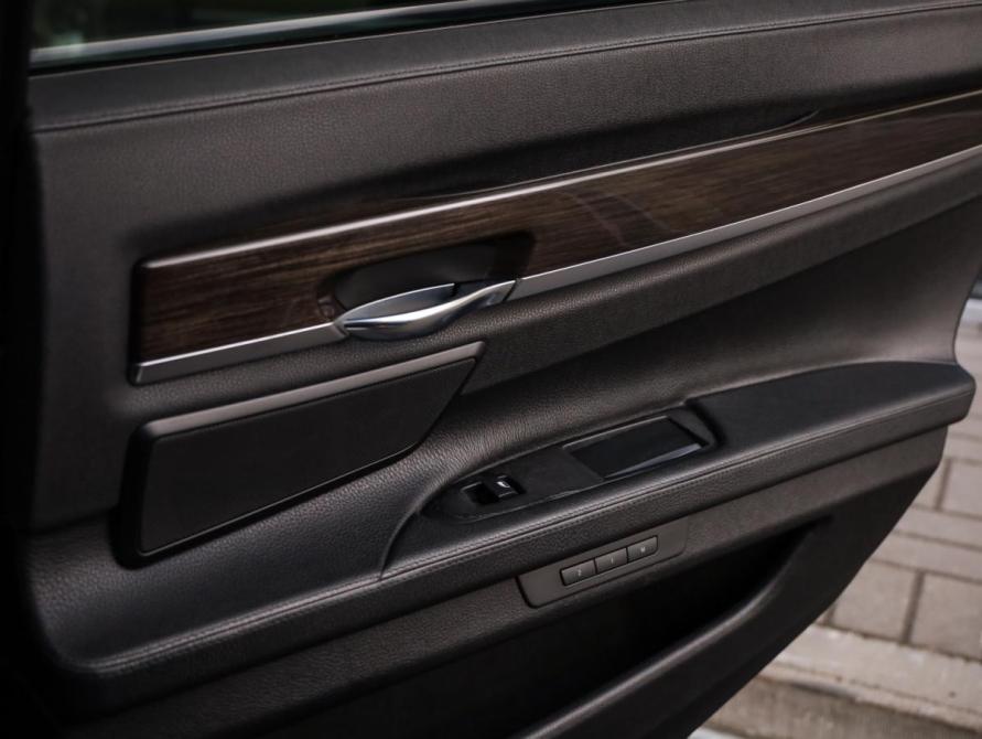 BMW 7 серии V (F01/F02/F04) Рестайлинг Санкт-Петербург  - изображение 29
