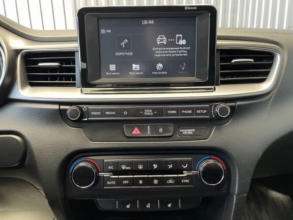 Kia Ceed III с пробегом 2019 года, цена 1 677 000 рублей, 113086 км, хэтчбек, Автокод Объявления