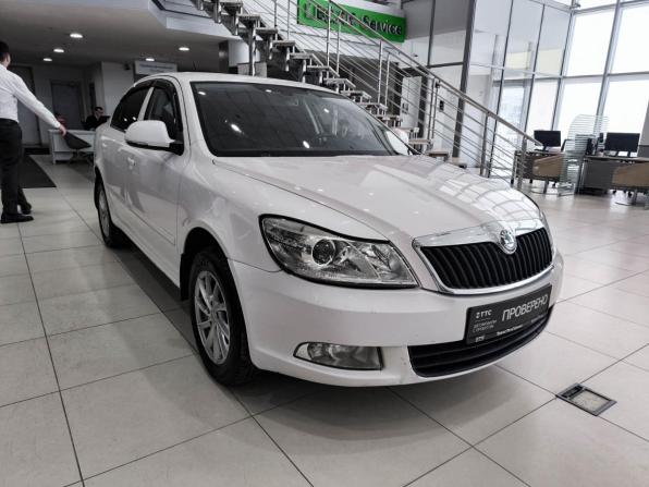 Skoda Octavia II (A5) Рестайлинг с пробегом 2013 года, цена 650 000 рублей, 340955 км, лифтбек, Автокод Объявления
